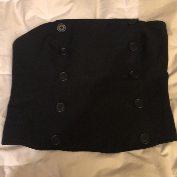Black adjustable button up crop top - Picture 2 of 3